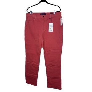 Gloria Vanderbilt "Amanda" Women's Jeans Straight Leg, Slimming Size 16 NWT!